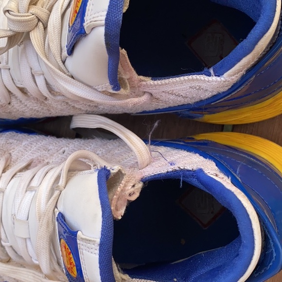 Lebron’s - Size 10 - Excellent shape main image 5